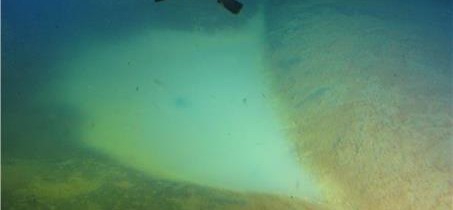 Σαντορίνη , υποθαλάσσιες λίμνες ανθρακούχου νερού