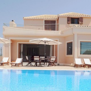 ενοικίαση πολυτελών εξοχικών κατοικιών